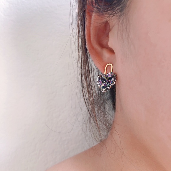 ✨NEW✨ Crystal Heart Stud Earrings for Women, Girls , Students, Party. - Picture 7 of 10
